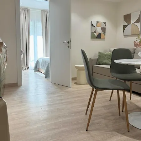 Aura Modern *