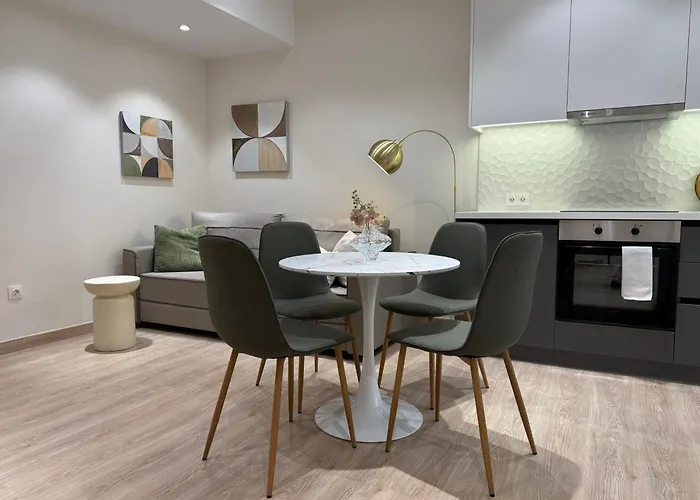Aura Modern *